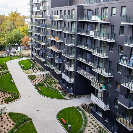 Urban Space Apartament 80 - Free Parking ヴロツワフ エクステリア 写真