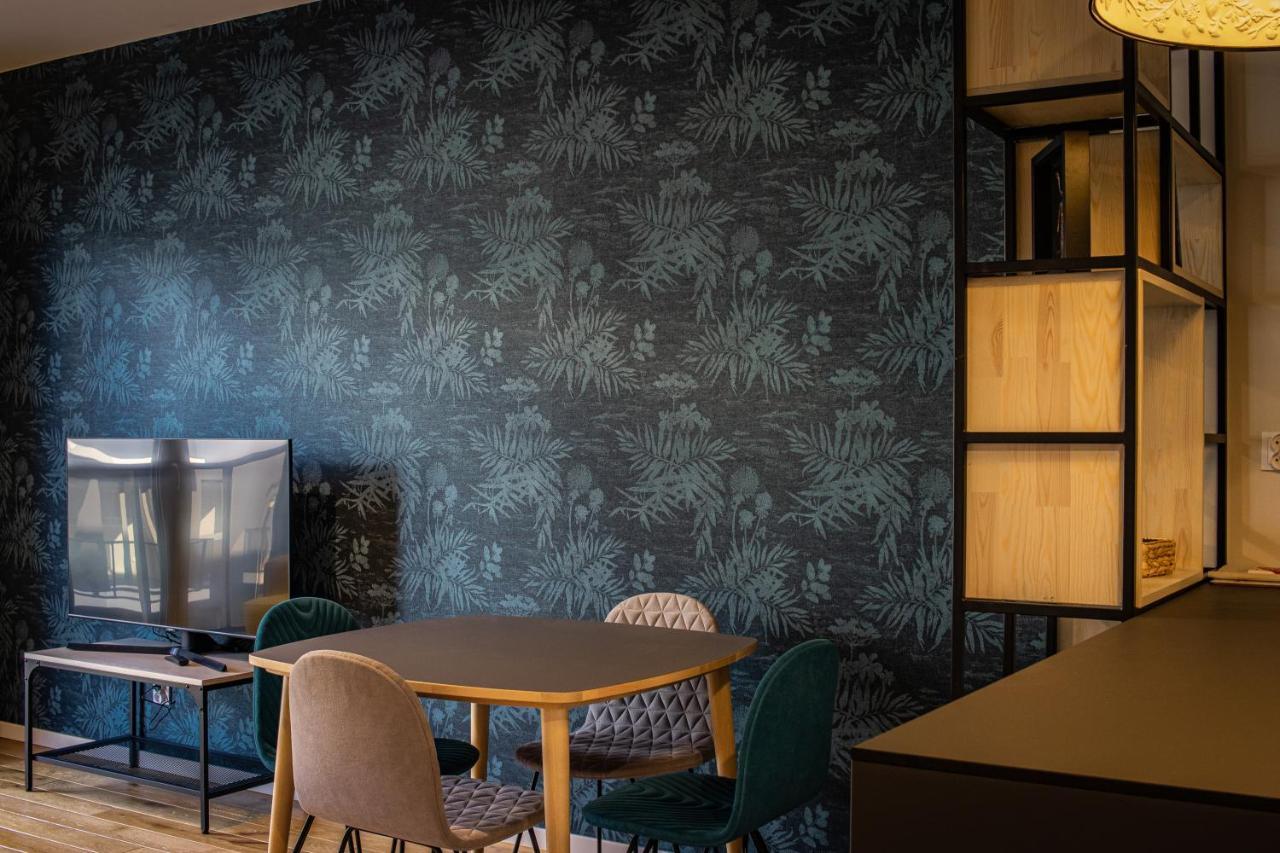 Urban Space Apartament 80 - Free Parking ヴロツワフ エクステリア 写真