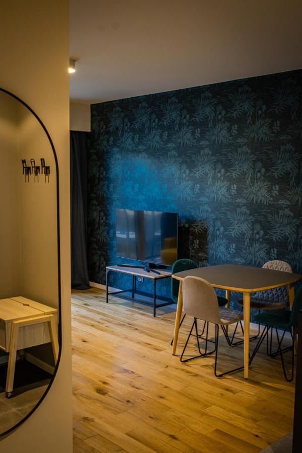 Urban Space Apartament 80 - Free Parking ヴロツワフ エクステリア 写真